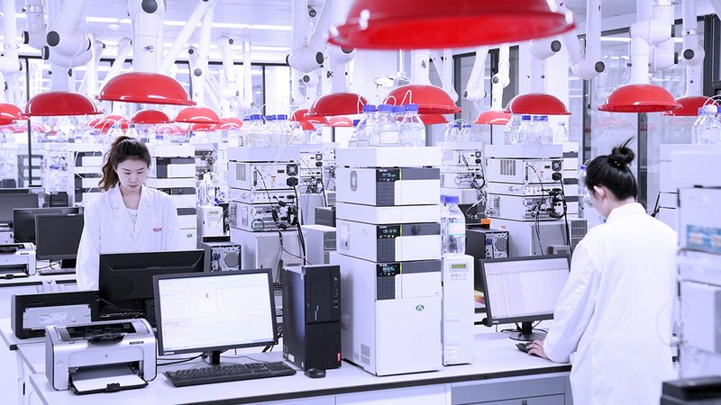 PEG4000：揭秘软膏中不可或缺的助溶剂